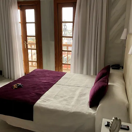 Océano Centro Hotel *